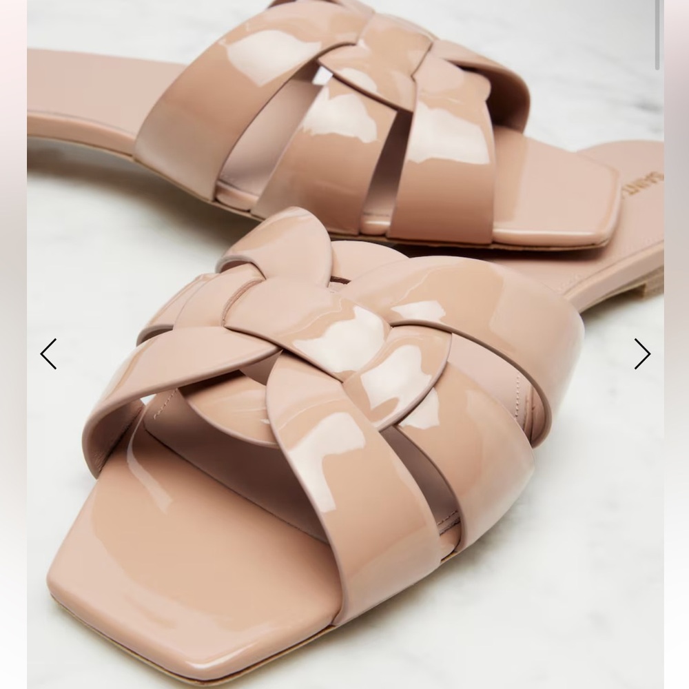 Yves Saint Laurent Nude Patent Sandals